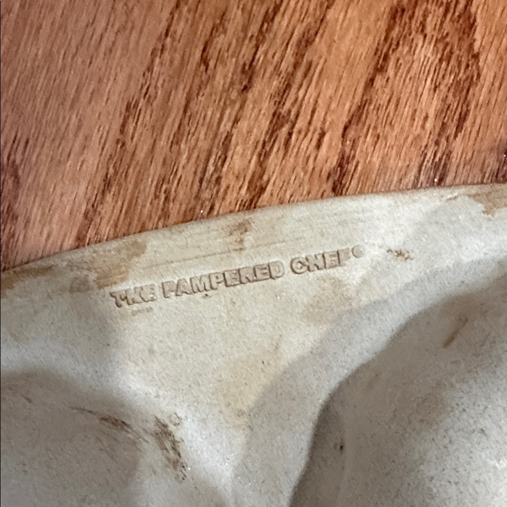 Pampered Chef Family Heritage Stoneware Mini Fluted Bundt Pan Classic Collection - Picture 4 of 9